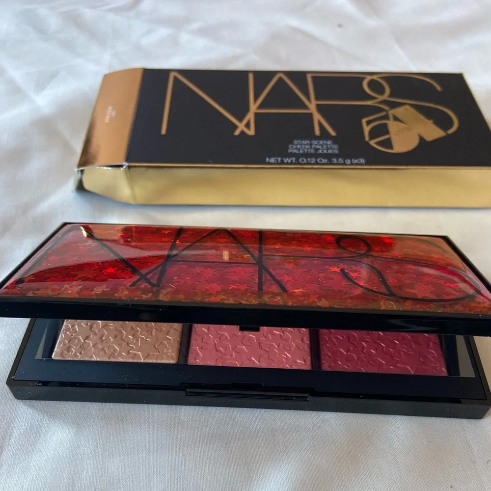 NARS star scene